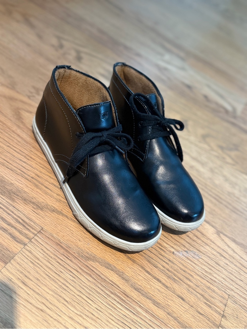 Florsheim Boys Black Boots, Size 5M, Leather, Worn Few Times, No box